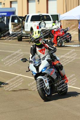 media/Sep-20-2025-TrackDaz (Sat) [[27f0cde673]]/Around the Pits/